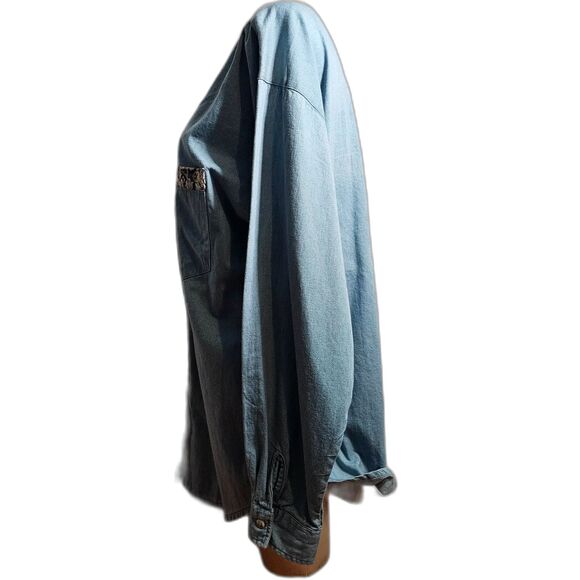 NWT Casey & Max Button Up Denim Shirt w Floral Trim Cotton Sz L - Picture 2 of 7